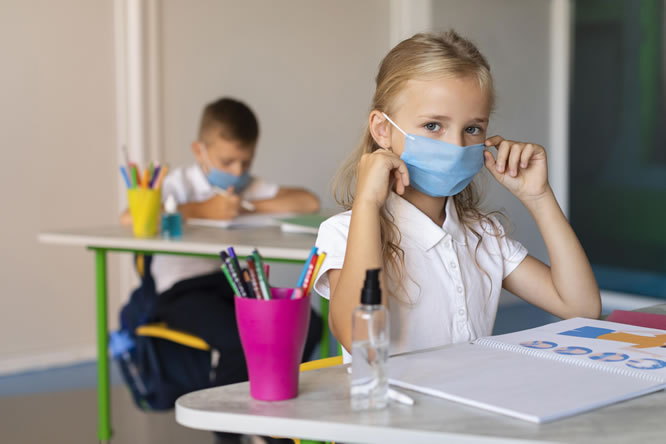 Nuovo DPCM, no obbligo mascherine al banco nella scuola primaria