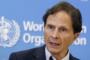 Dr. David Heymann, Presidente del gruppo di consulenza strategica e tecnica dell’OMS per i rischi infettivi
