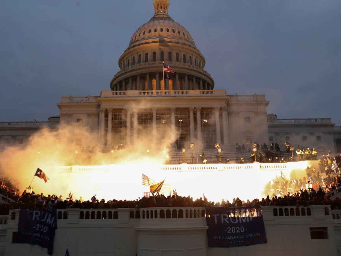 sostenitori di Trump assaltano il Campidoglio