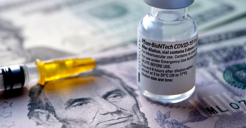 Il vaccino COVID di Pfizer potrebbe diventare il farmaco più redditizio del mondo