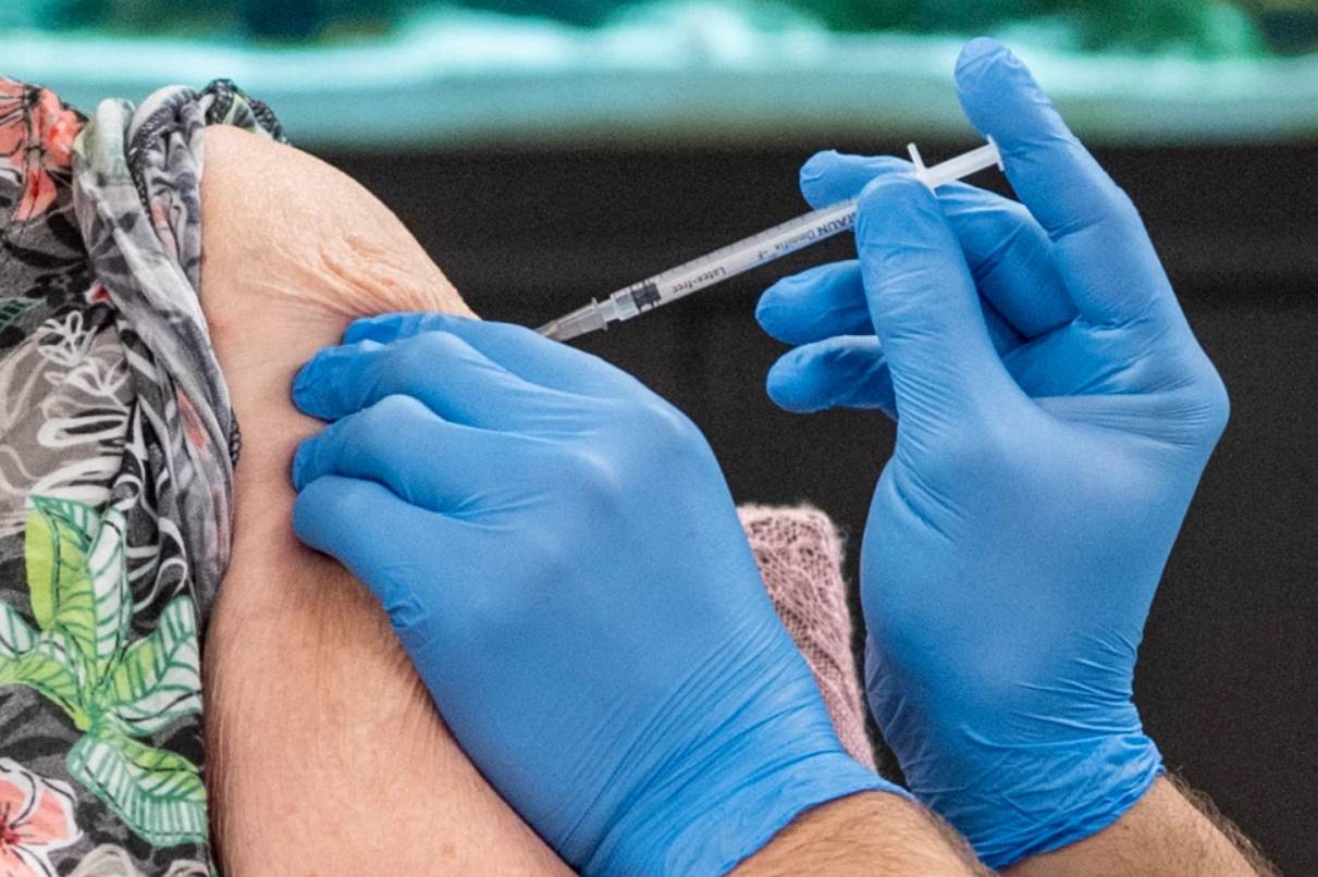 Anziano vaccinato