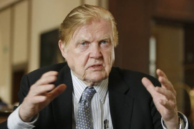 Robert Mundell