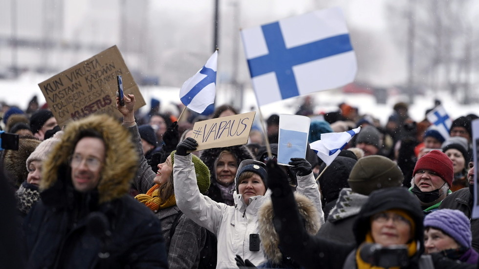 Finlandia: lockdown e restrizioni "sono illegali"