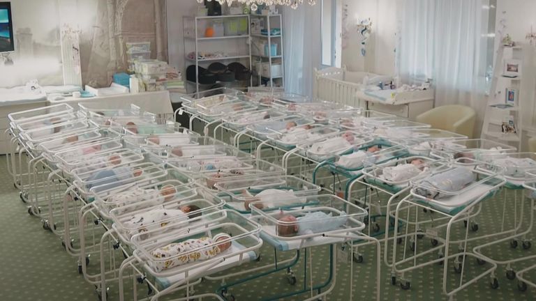 Reparto maternità nella clinica Medeus