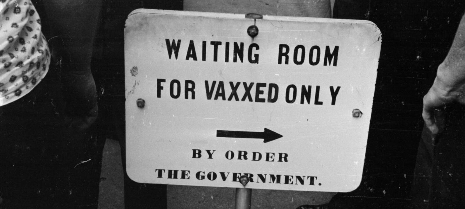 Mike Yeadon: fermate i passaporti vaccinali!