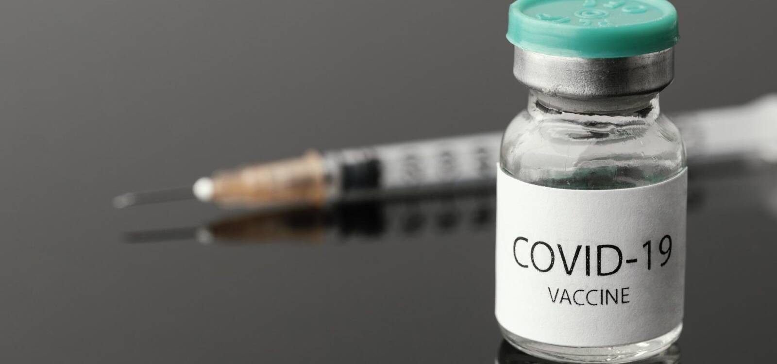 “Vaccini” Covid: un'impalcatura che crolla