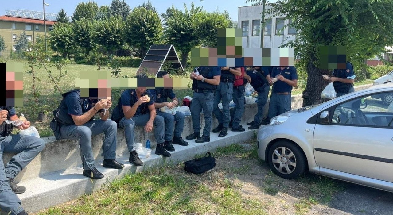 green pass mensa polizia