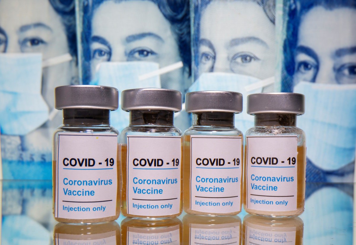 Gli ultimi dati dall'Inghilterra dimostrano l'inefficacia dei vaccini Covid