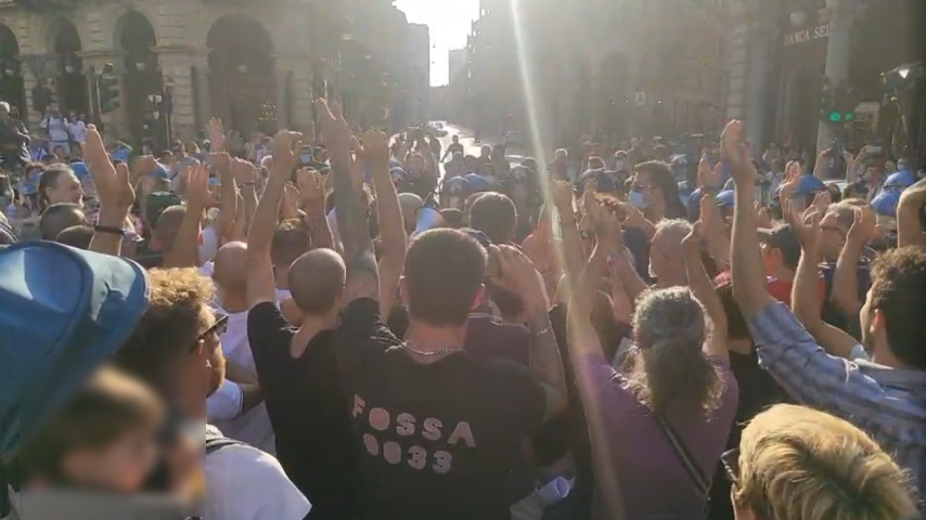 Torino manifestazione no green pass 21 Agosto 2021