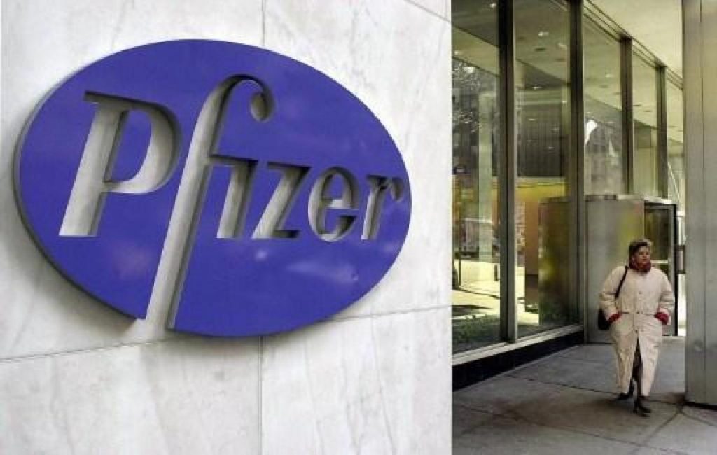 16 anni muore Pfizer Brasile