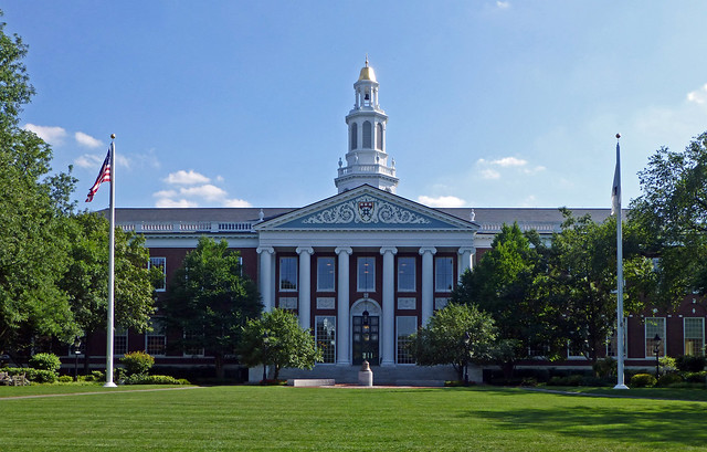 Harvard focolaio quasi tutti vaccinati
