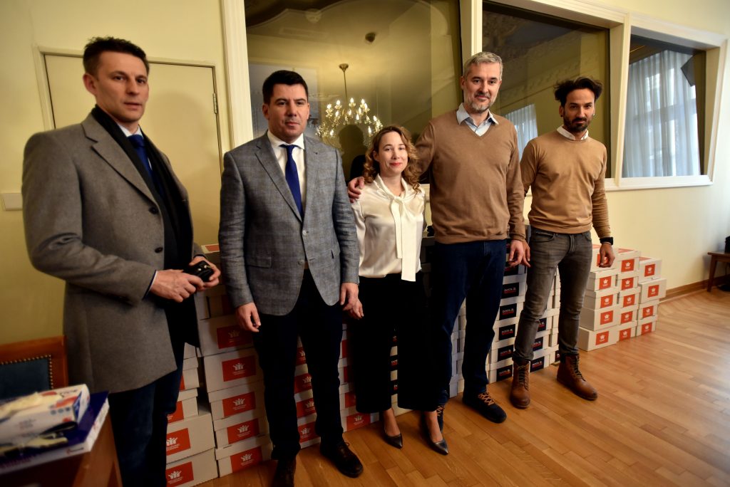 Croazia presentate oltre 400.000 firme per referendum contro Green Pass