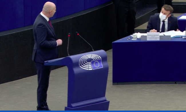 Kolakušić Macron Parlamento europeo
