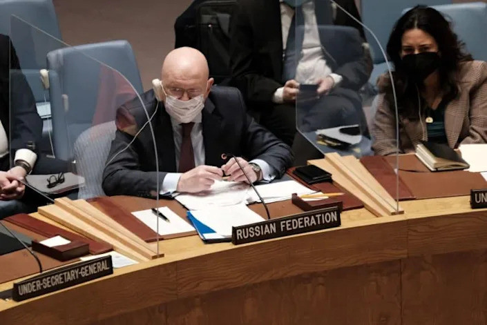 L'ambasciatore russo alle Nazioni Unite Vassily Nebenzya oggi al Consiglio di Sicurezza ONU