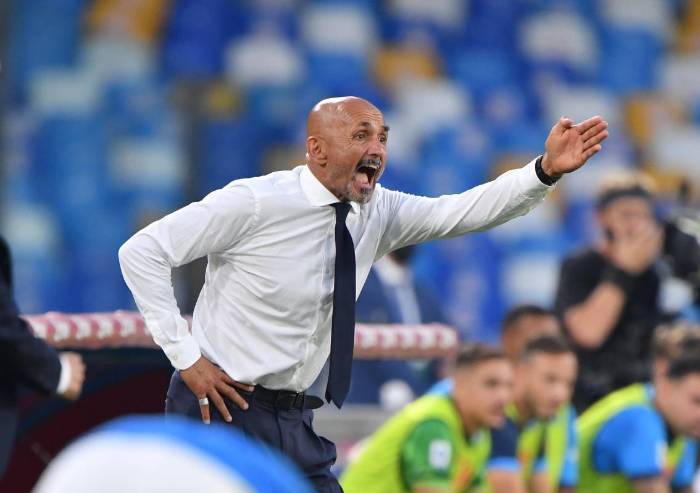 Serie A, tutti vaccinati ma focolai Covid ovunque