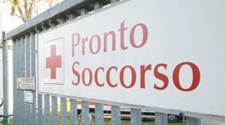 Udine febbre a 40 e vomito dopo il vaccino per un pensionato