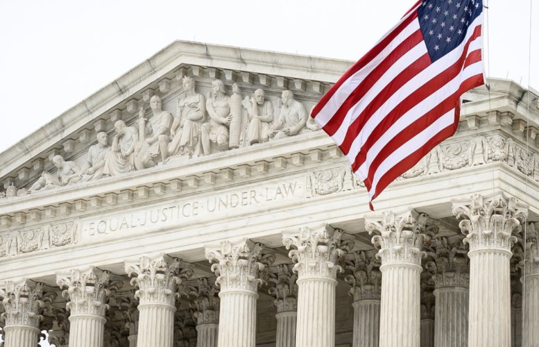 Usa, la Corte Suprema boccia l'obbligo di vaccino nelle grandi aziende
