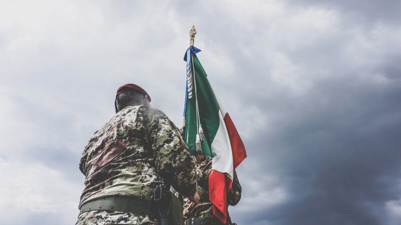Sergente Maggiore Folgore scrive a Mattarella