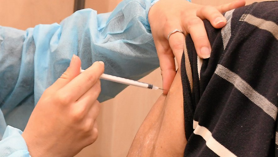 Montpellier: 16enne ricoverato per miocardite dopo la terza dose Pfizer