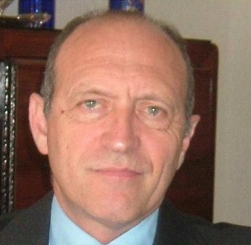 Morto dopo tre dosi per embolia polmonare da covid l’ex colonnello medico della Folgore Alberto Rossi