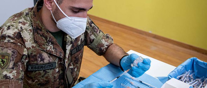 TAR Lazio annulla sospensioni per militari non vaccinati