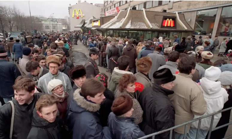 McDonald's era la globalizzazione, oggi è l'emblema della sua fine