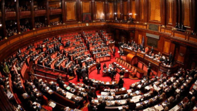 Obbligo vaccinale: anche il Senato conferma la fiducia