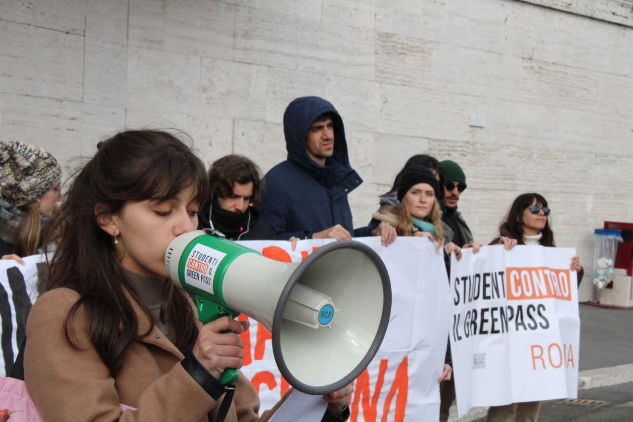studenti di roma no green pass