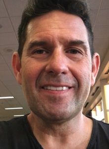 54-year-old vaccinated journalist dies unexpectedly