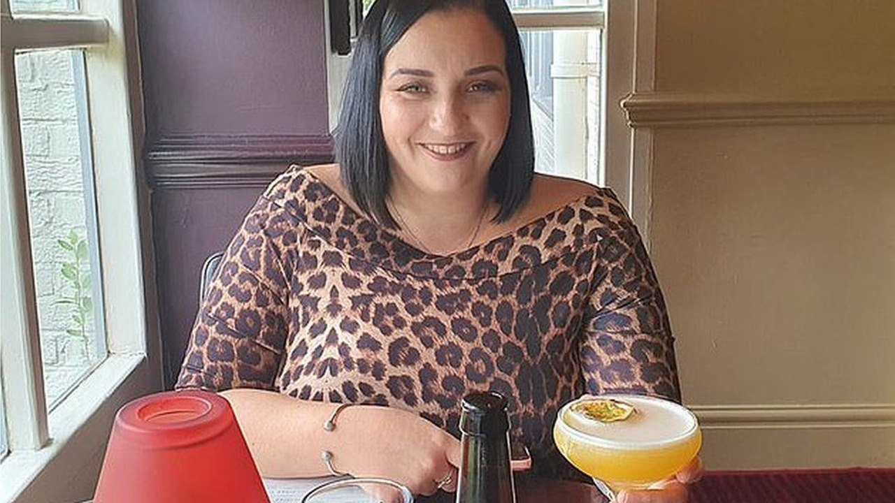 La 34enne Kim Lockwood stroncata da un'emorragia cerebrale indotta dal vaccino AstraZeneca