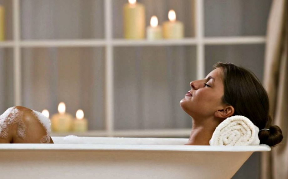 Come fare del bagno un rituale di salute