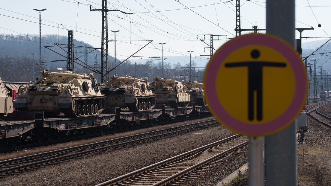 carri armati trasporto ferroviario grecia