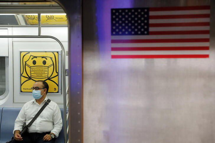 mascherine mezzi di trasporto usa