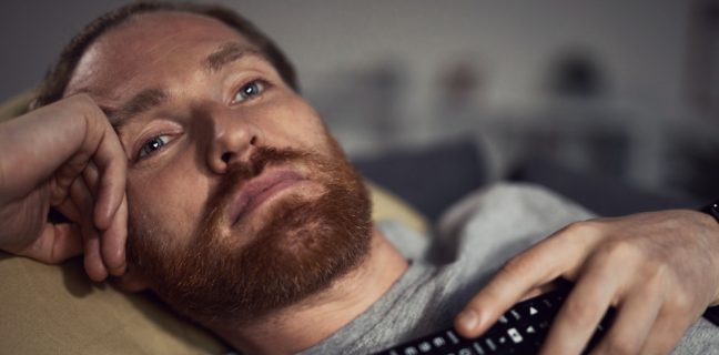 Dormi poco? Aumenta la pancia