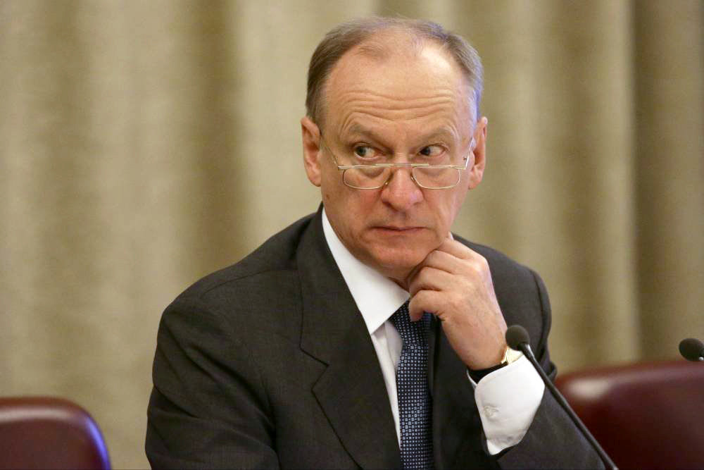 Patrushev, Consiglio di sicurezza russo: "Gli USA parlano di un possibile default della Russia? È giunto il momento del loro default."