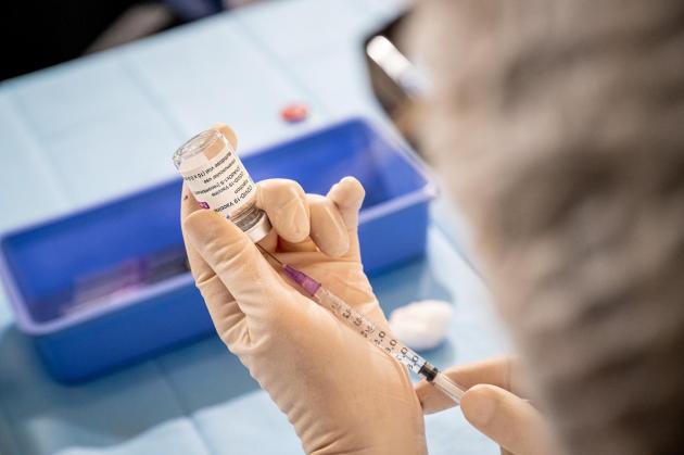 Ulcere vulvari a seguito del vaccino Pfizer studio