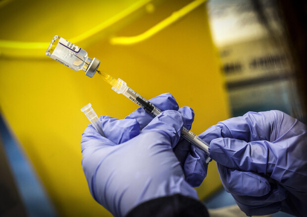 varianti covid vaccinati