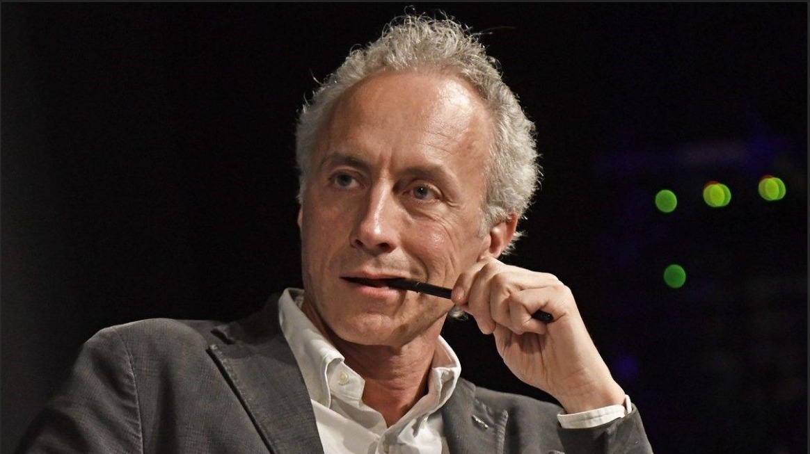 Pure “Il Fatto Quotidiano” parla di deflazione salariale e dogmi neoliberisti.. cosa sta succedendo?