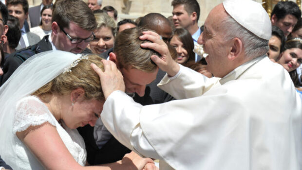 La svolta di Sua Castità Papa Francesco