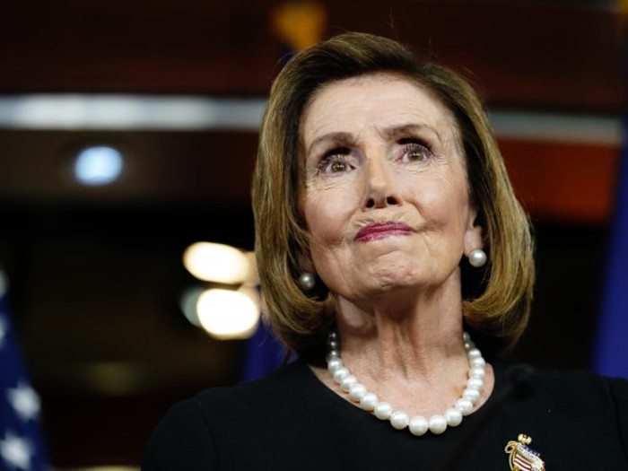 Nancy Pelosi va in Oriente, ma non parla di Taiwan