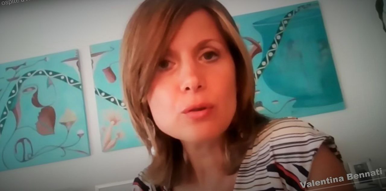 Heather Parisi intervista Valentina Bennati: il giornalismo indipendente per la libertà (di scelta e di cura)