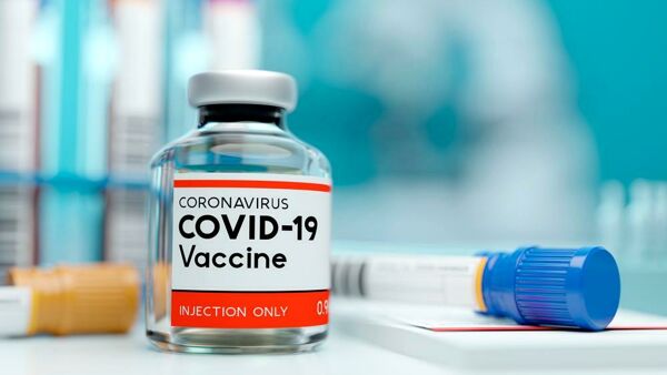 La narrativa del vaccino “sicuro ed efficace” sta cadendo a pezzi