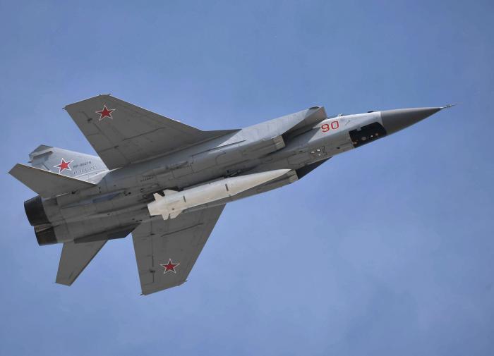 Il missile ipersonico russo Kinzhal ha il vantaggio sia sull'Ucraina che sulla NATO