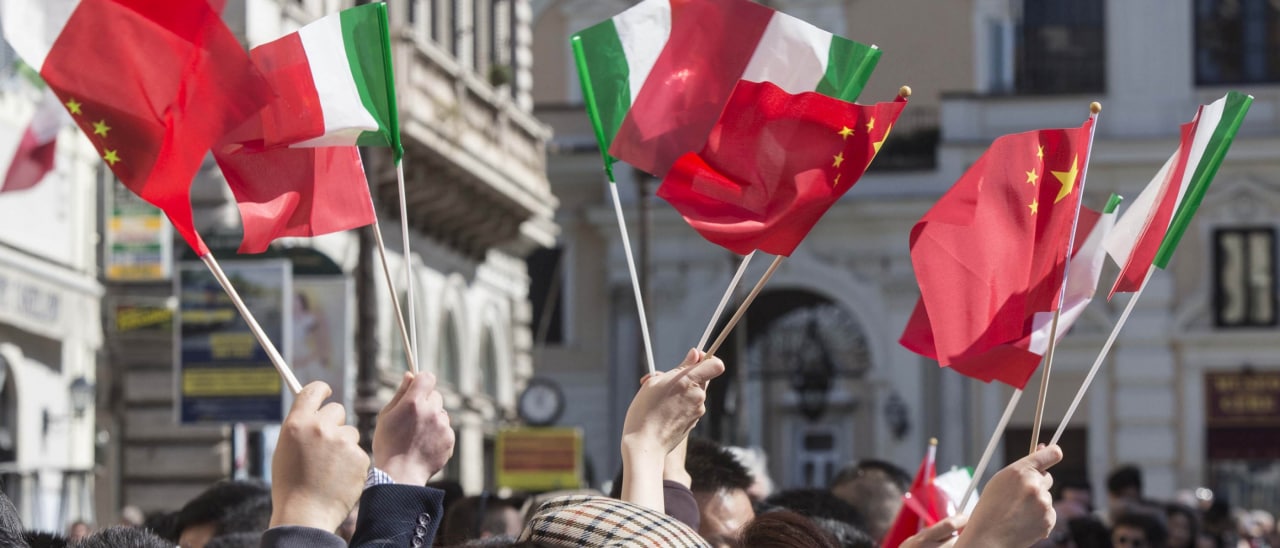 Il Sistema politico ed economico italiano non funziona: imitiamo la Cina