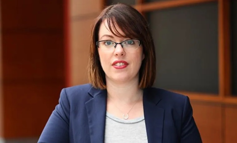 Professoressa irlandese di 42 anni muore all'improvviso