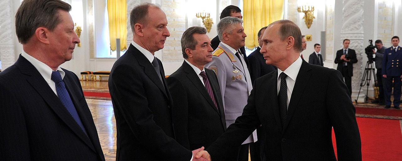 Russia, Nikolai Patrushev: “La Russia possiede armi avanzate e uniche in grado di spazzare via qualsiasi nemico, compresi gli Stati Uniti”