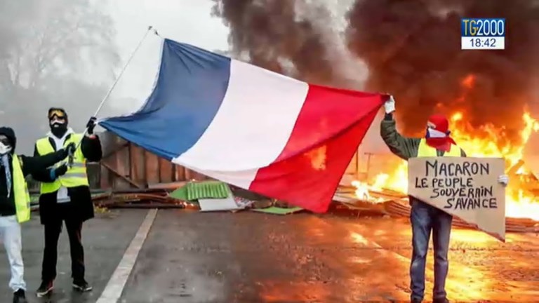 La democrazia e il mistero francese