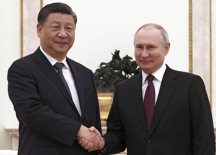Putin a Xi: "Interessati al piano della Cina per risolvere la crisi in Ucraina"