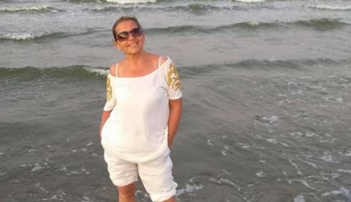 Rosaria: “Dopo la seconda dose di vaccino il coma, e oggi non cammino più”