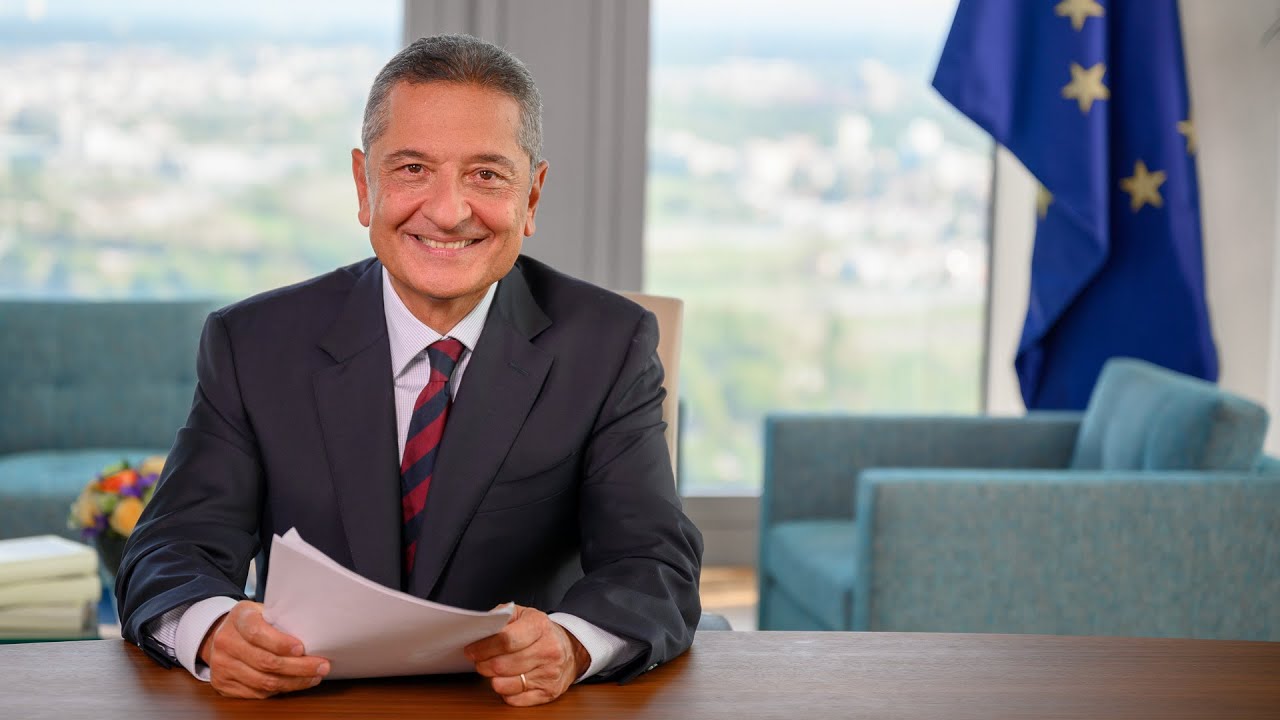 Se alla BCE pensano ad eurobond ed unione bancaria... beh, la tenuta dell'Eurozona allora è veramente a rischio!